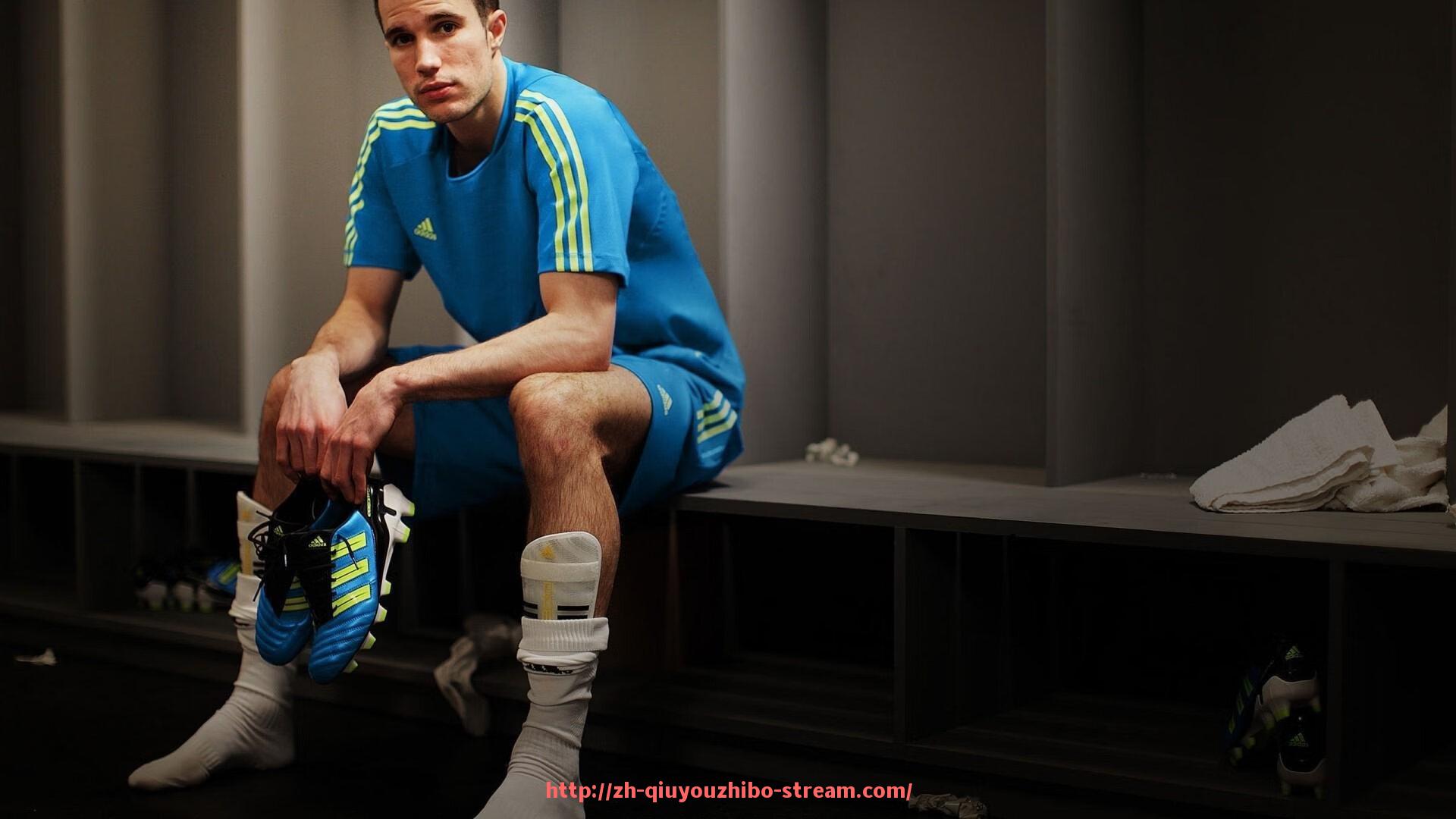 球友体育直播-向上拉式健身器材运动原理及背部肌群锻炼效果